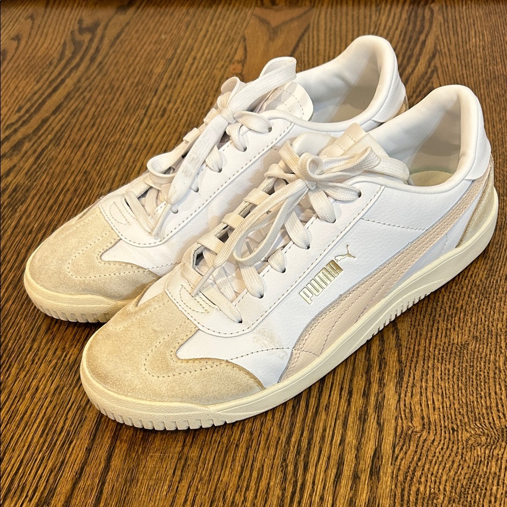 Puma White and Tan Casual Sneakers